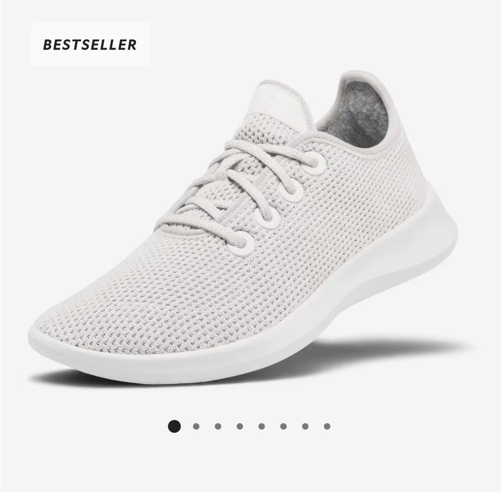 Women's Allbirds Tree Runners - Chalk